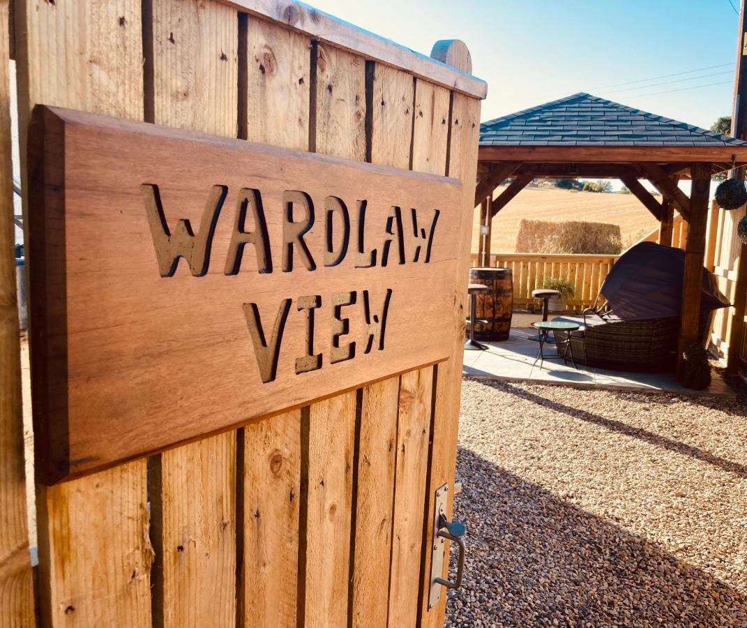 'Wardlaw View' Luxury Studio Apartment With Stunning View Kirkhill Εξωτερικό φωτογραφία